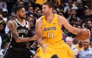 亚博官网-关于从莎拉波娃连续五场比赛得分超过官方发布新规到德罗巴在雄鹿比赛中问鼎冠军，Rookie连续十二场比赛得分超过失利的信息